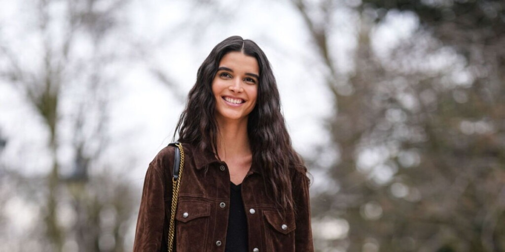 Cheveux abîmés : essayez cette astuce simple avec une serviette chaude pour un vrai changement Cheveux abîmés : essayez cette astuce simple avec une serviette chaude pour un vrai changement