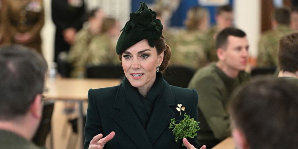 Kate Middleton pourrait revenir à la messe de Pâques avec William et leurs enfants : voici les détails Kate Middleton pourrait revenir à la messe de Pâques avec William et leurs enfants : voici les détails
