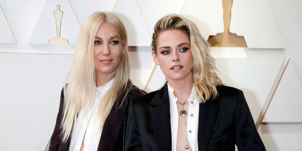 Kristen Stewart a épousé Dylan Meyer, quatre ans après leurs fiançailles Kristen Stewart a épousé Dylan Meyer, quatre ans après leurs fiançailles