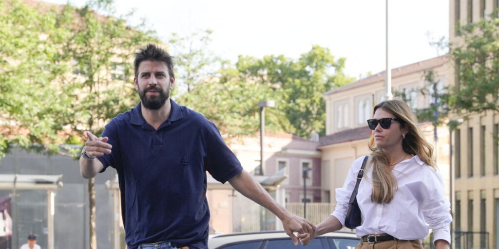 Un proche de Gérard Piqué et Clara Chia dément les rumeurs de séparation du couple Un proche de Gérard Piqué et Clara Chia dément les rumeurs de séparation du couple