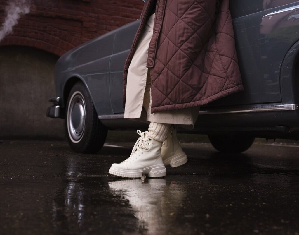 Les chaussures et bottes féminines offrent un équilibre entre traditions et tendances contemporaines Les chaussures et bottes féminines offrent un équilibre entre traditions et tendances contemporaines