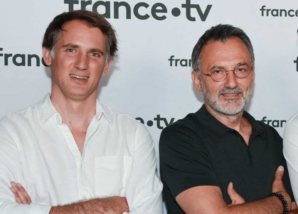 Depuis le départ de Raphaël de Casabianca, Frédéric Lopez subit un échec dans Rendez-vous en terre inconnue Depuis le départ de Raphaël de Casabianca, Frédéric Lopez subit un échec dans Rendez-vous en terre inconnue