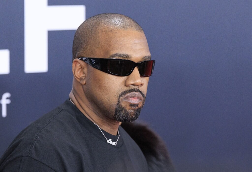 Kanye West s’excuse enfin après avoir offensé les enfants de Beyoncé Kanye West s’excuse enfin après avoir offensé les enfants de Beyoncé
