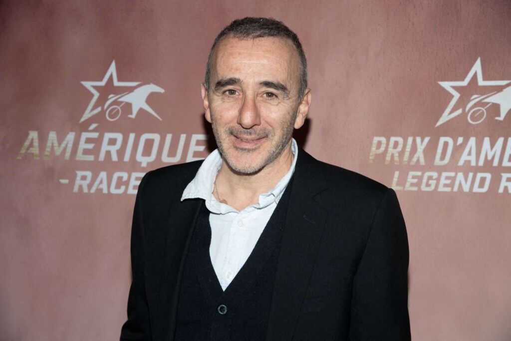 Élie Semoun, père à 61 ans : infos sur cet événement et le prénom choisi bientôt dévoilé Élie Semoun, père à 61 ans : infos sur cet événement et le prénom choisi bientôt dévoilé