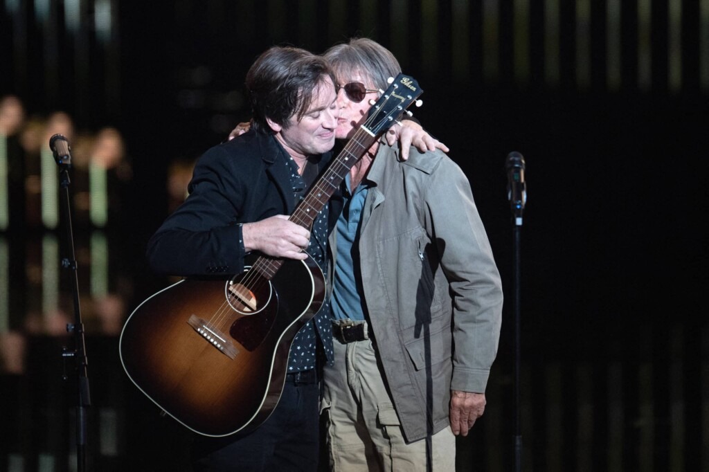 Jacques Dutronc squatteur ? Son fils Thomas dit qu’il n’a jamais eu d’appartement Jacques Dutronc squatteur ? Son fils Thomas dit qu’il n’a jamais eu d’appartement