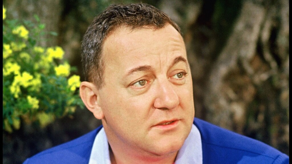 Coluche : entre réalité et fiction, un récit bouleversant sur son accident Coluche : entre réalité et fiction, un récit bouleversant sur son accident