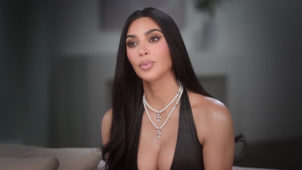 Un suspect du braquage de Kim Kardashian est mort peu avant le début du procès Un suspect du braquage de Kim Kardashian est mort peu avant le début du procès
