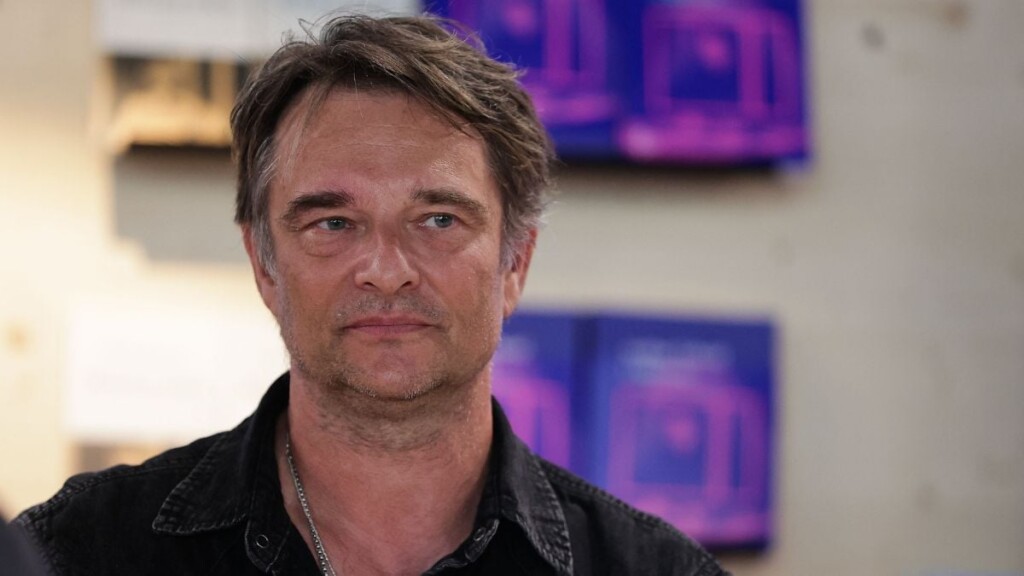 David Hallyday parle franchement de sa famille et de son père : on n’oublie jamais David Hallyday parle franchement de sa famille et de son père : on n’oublie jamais