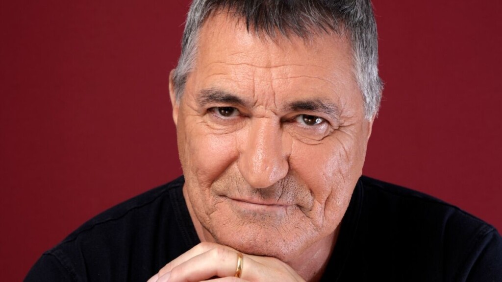 Jean-Marie Bigard hospitalisé après une chute, annule son spectacle Jean-Marie Bigard hospitalisé après une chute, annule son spectacle