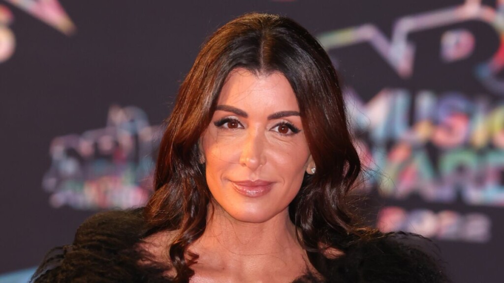 Jenifer, maman de trois enfants, dit : Je n’ai pas de nounou, mais un mari formidable Jenifer, maman de trois enfants, dit : Je n’ai pas de nounou, mais un mari formidable