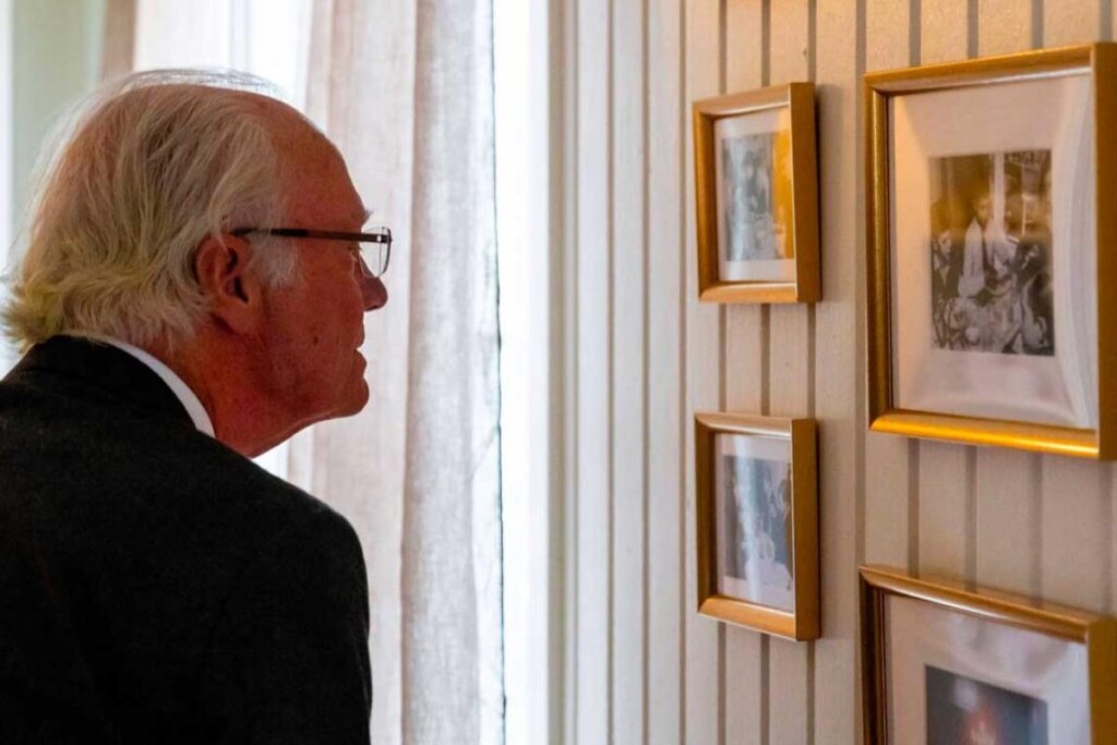 Le roi Carl XVI Gustaf retourne avec émotion dans son ancienne école à l’occasion de son centenaire Le roi Carl XVI Gustaf retourne avec émotion dans son ancienne école à l’occasion de son centenaire