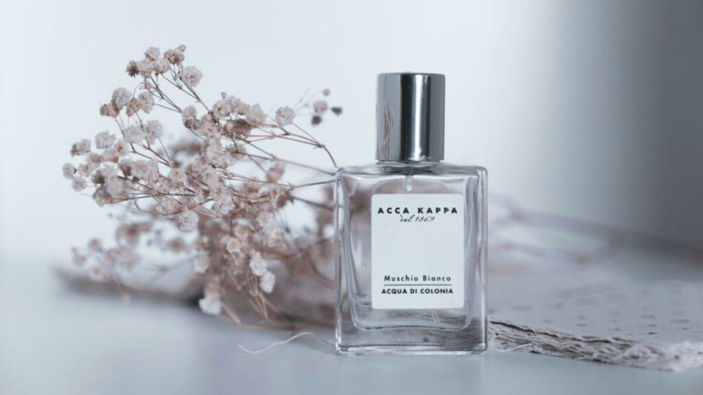 Ce parfum rappelle un bouquet de fleurs blanches, idéal pour fêter le printemps Ce parfum rappelle un bouquet de fleurs blanches, idéal pour fêter le printemps