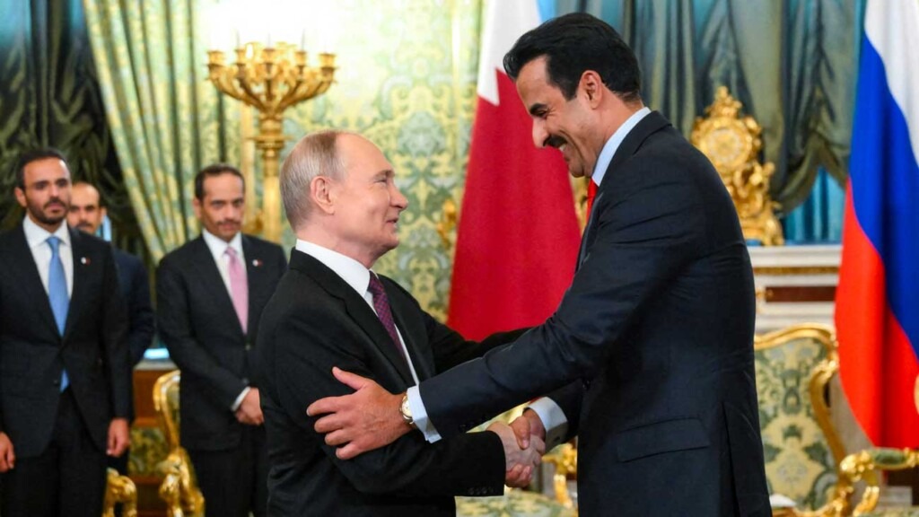 L’émir du Qatar a été chaleureusement accueilli par Vladimir Poutine lors de sa visite à Moscou L’émir du Qatar a été chaleureusement accueilli par Vladimir Poutine lors de sa visite à Moscou