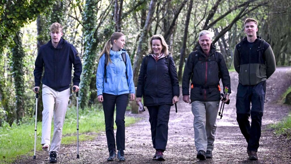 La famille royale belge arrive à Saint-Jacques-de-Compostelle et partage les photos de son pèlerinage La famille royale belge arrive à Saint-Jacques-de-Compostelle et partage les photos de son pèlerinage