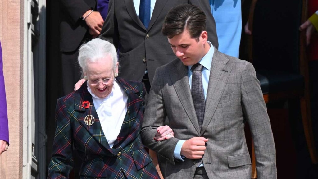 Le prince Christian est tendre avec sa grand-mère, la princesse Isabella honore la reine Margrethe Le prince Christian est tendre avec sa grand-mère, la princesse Isabella honore la reine Margrethe