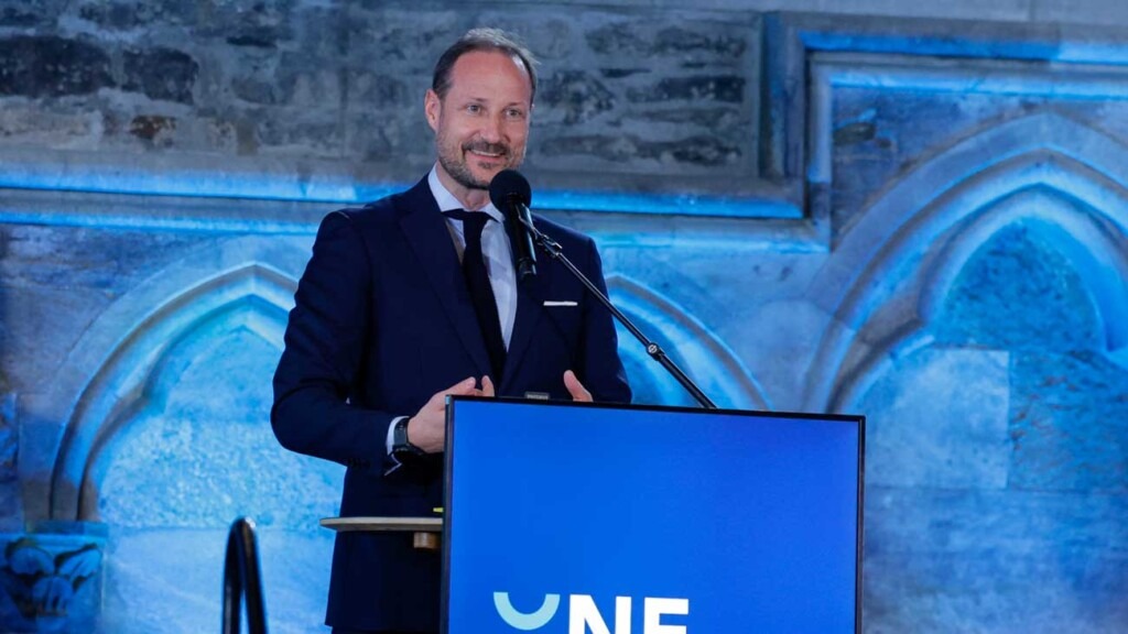 Le prince héritier Haakon inaugure la Semaine de l’océan sur un voilier Le prince héritier Haakon inaugure la Semaine de l’océan sur un voilier