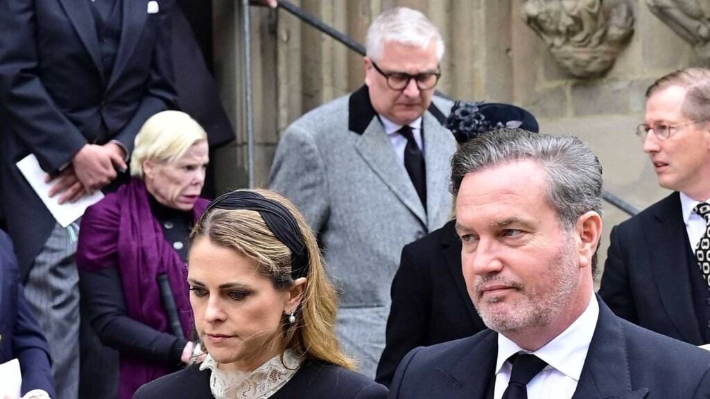 Le prince Laurent et la princesse Kalina sont présents aux obsèques du prince Andreas des Saxe-Cobourg Le prince Laurent et la princesse Kalina sont présents aux obsèques du prince Andreas des Saxe-Cobourg