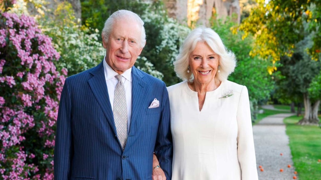 Le roi Charles III et la reine Camilla célèbrent leurs noces de porcelaine en Italie, images romantiques Le roi Charles III et la reine Camilla célèbrent leurs noces de porcelaine en Italie, images romantiques