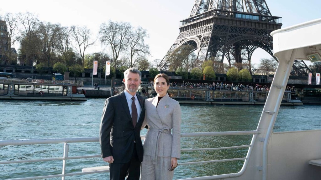 Le roi Frederik X et la reine Mary naviguent en croisière électrique sur la Seine, accompagnés de la maire de Paris Anne Hidalgo Le roi Frederik X et la reine Mary naviguent en croisière électrique sur la Seine, accompagnés de la maire de Paris Anne Hidalgo