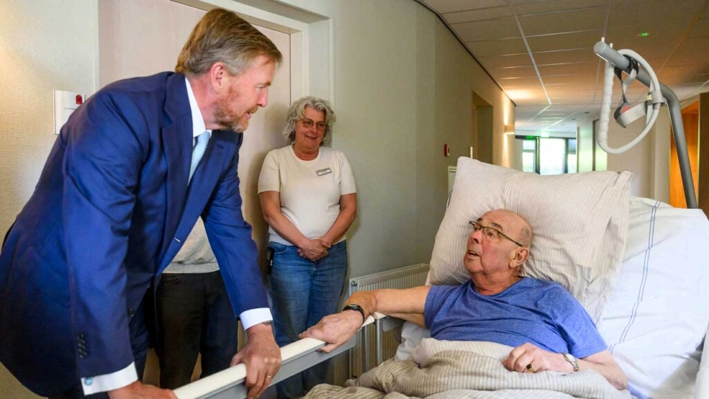 Le roi Willem-Alexander visite des patients en soins palliatifs Le roi Willem-Alexander visite des patients en soins palliatifs