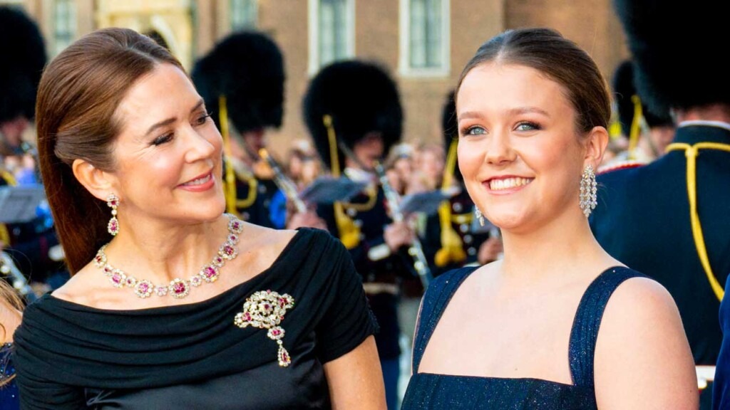 Trois reines rayonnantes à Copenhague pour fêter l’anniversaire de la princesse Isabella Trois reines rayonnantes à Copenhague pour fêter l’anniversaire de la princesse Isabella