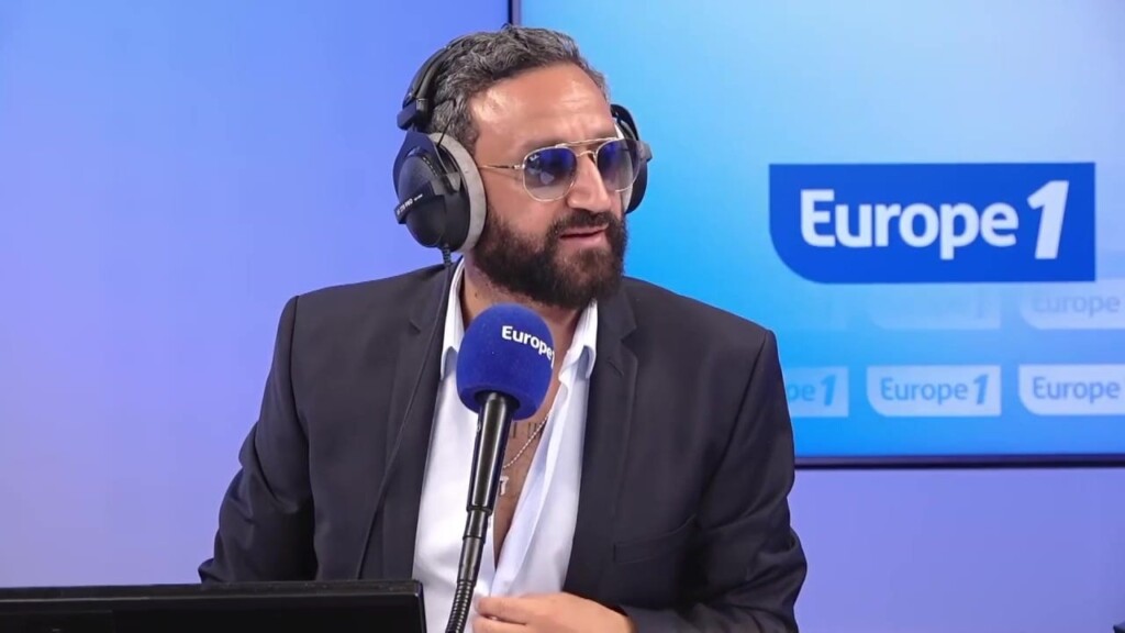 Avec Cyril Hanouna, on plonge directement au cœur du sujet sans préliminaires Avec Cyril Hanouna, on plonge directement au cœur du sujet sans préliminaires