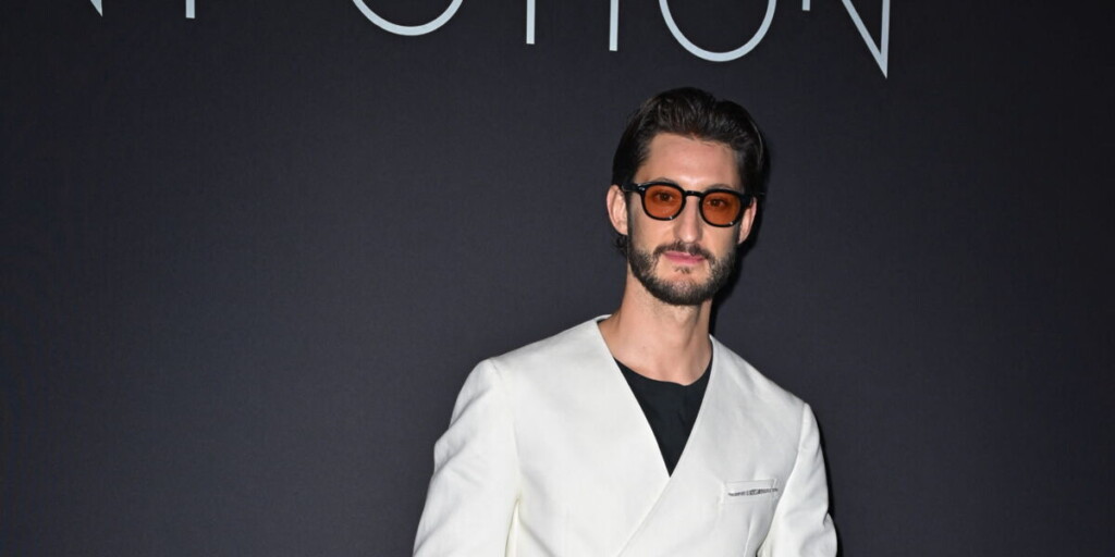 Pierre Niney espère que cette affaire changera les mentalités sur les agressions sexuelles Pierre Niney espère que cette affaire changera les mentalités sur les agressions sexuelles