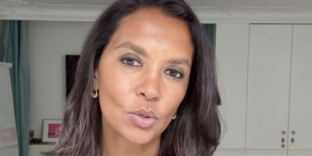 Karine Le Marchand se retire pour vivre pleinement et annonce une décision professionnelle clé Karine Le Marchand se retire pour vivre pleinement et annonce une décision professionnelle clé