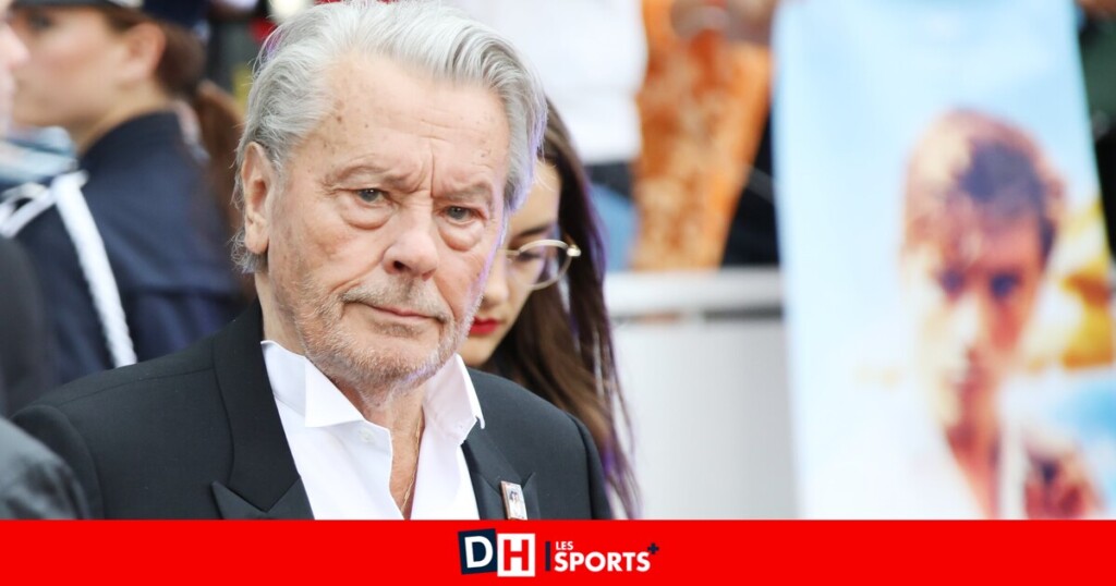 Alain-Fabien Delon dévoile dans un livre que son père a agressé sa mère, lui cassant le nez deux fois Alain-Fabien Delon dévoile dans un livre que son père a agressé sa mère, lui cassant le nez deux fois