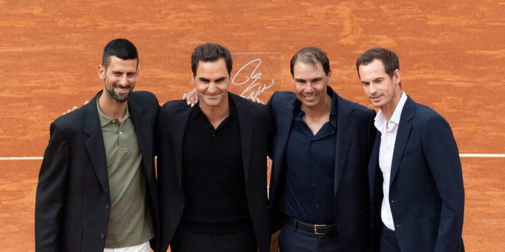 Rafael Nadal a été profondément ému par cet hommage à Roland-Garros avec Federer, Djokovic et Murray Rafael Nadal a été profondément ému par cet hommage à Roland-Garros avec Federer, Djokovic et Murray
