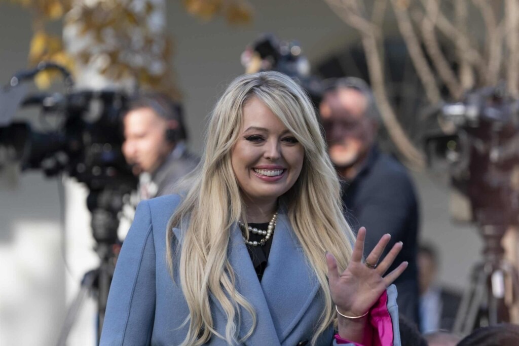 Tiffany Trump est devenue mère d’un garçon après avoir accouché d’un nouvel enfant Tiffany Trump est devenue mère d’un garçon après avoir accouché d’un nouvel enfant