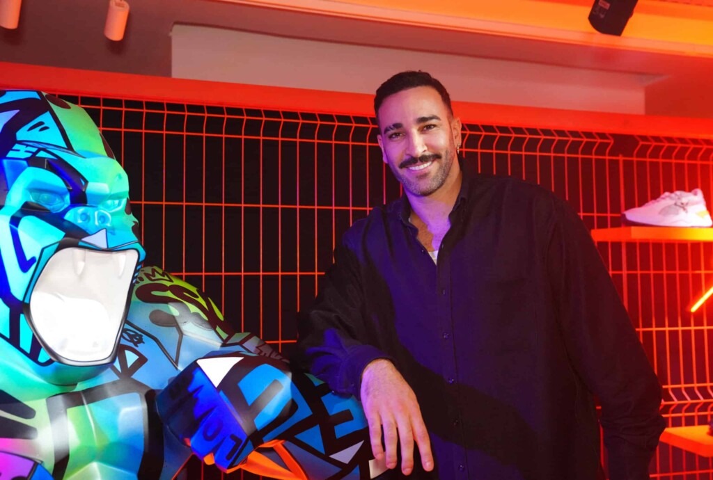 Adil Rami admet son infidélité, pensant que les deux femmes étaient amoureuses de lui Adil Rami admet son infidélité, pensant que les deux femmes étaient amoureuses de lui