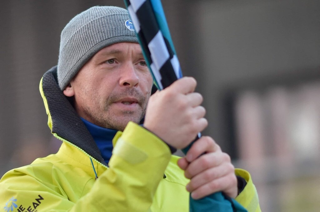 Kevin Escoffier, skipper du Vendée Globe, est en garde à vue pour agressions sexuelles présumées Kevin Escoffier, skipper du Vendée Globe, est en garde à vue pour agressions sexuelles présumées