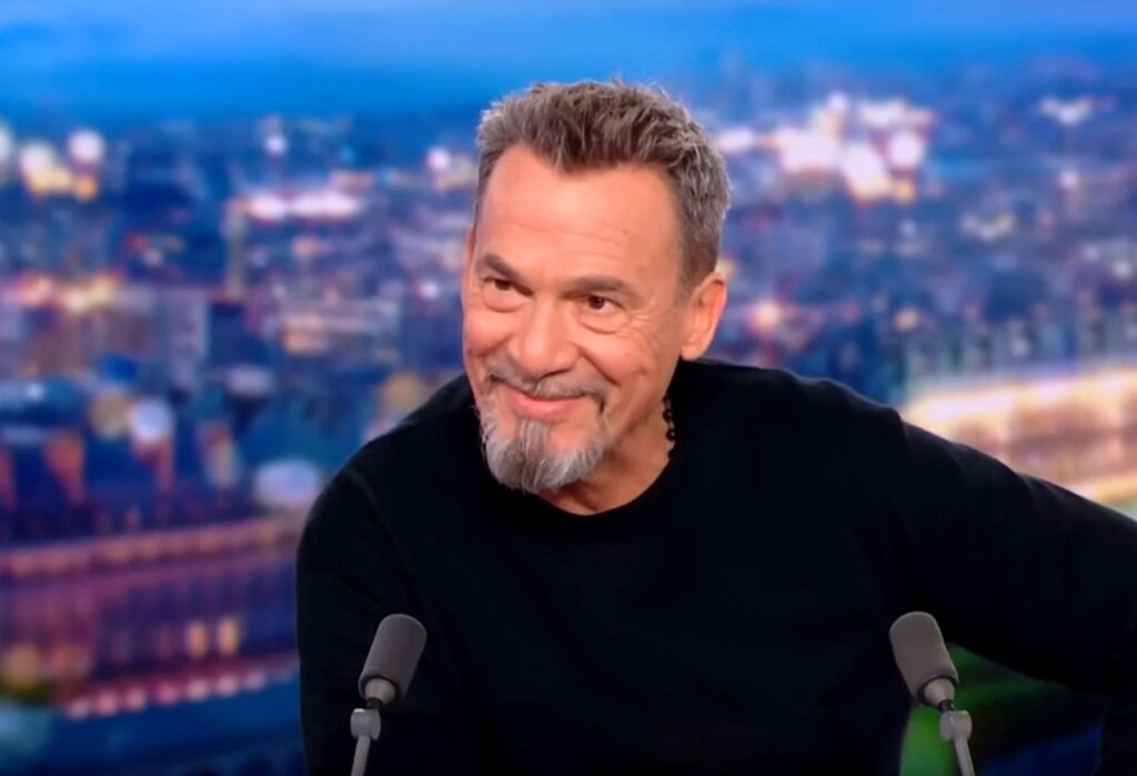 Florent Pagny impliqué dans un incident choquant le 8 mai, mêlant sodomie et pornographie Florent Pagny impliqué dans un incident choquant le 8 mai, mêlant sodomie et pornographie