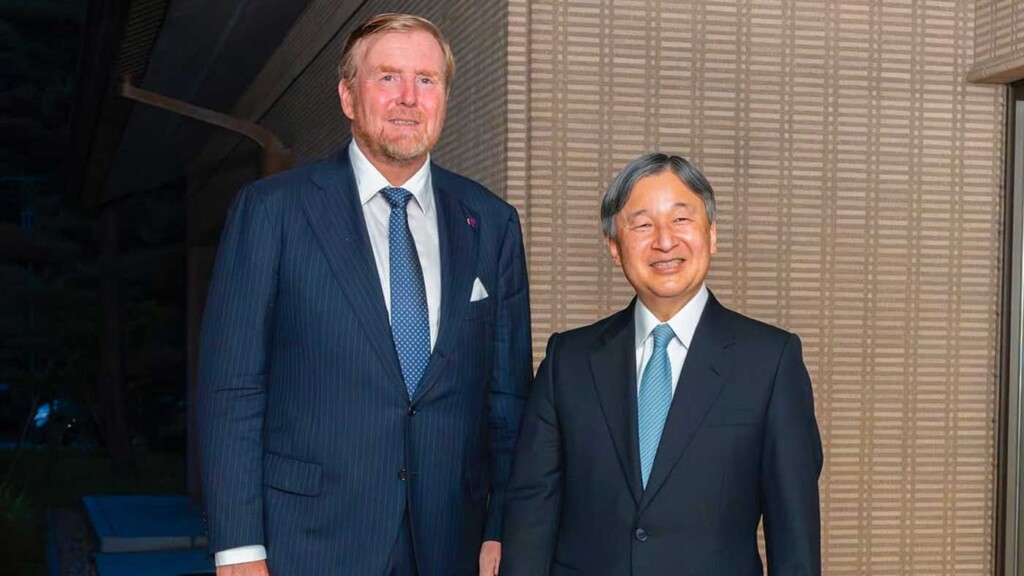 Le roi Willem-Alexander rencontre l’empereur Naruhito après son séjour à Osaka Le roi Willem-Alexander rencontre l’empereur Naruhito après son séjour à Osaka