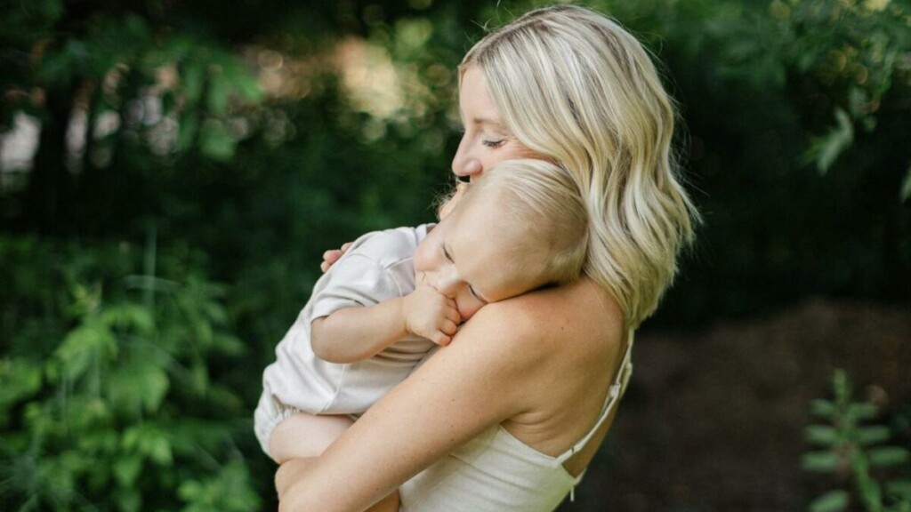 Voici 7 produits de beauté parfaits pour choyer votre maman à la fête des Mères Voici 7 produits de beauté parfaits pour choyer votre maman à la fête des Mères