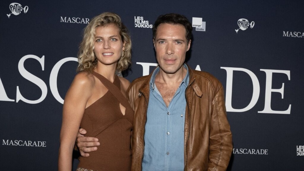 Nicolas Bedos dément les propos de Léa Salamé et clarifie sa relation avec Doria Tillier Nicolas Bedos dément les propos de Léa Salamé et clarifie sa relation avec Doria Tillier