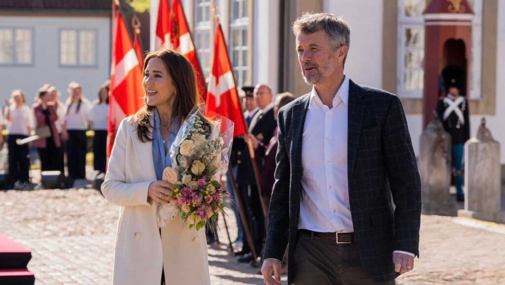 Les festivités populaires célèbrent l’emménagement du roi Frederik X et de la reine Mary à Fredensborg Les festivités populaires célèbrent l’emménagement du roi Frederik X et de la reine Mary à Fredensborg