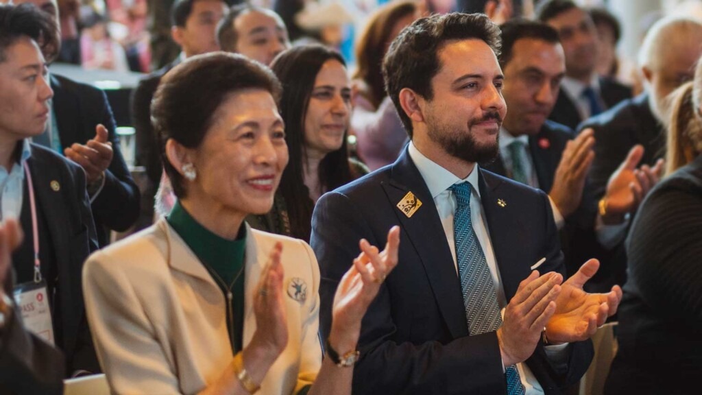 Le prince héritier Hussein a retrouvé la princesse Hisako à Osaka Le prince héritier Hussein a retrouvé la princesse Hisako à Osaka