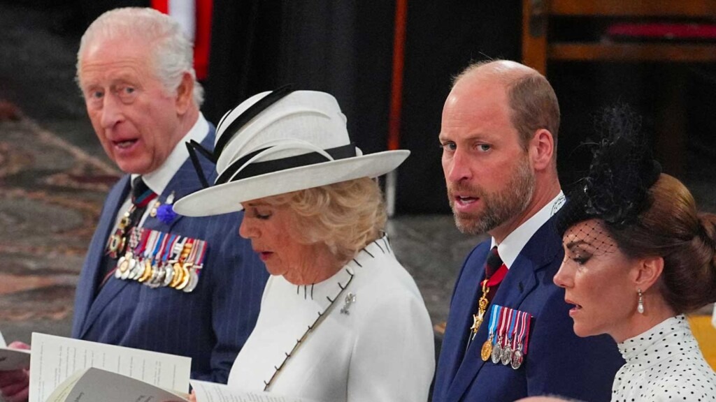 Le roi Charles III dirige la famille royale pour les 80 ans de la fin de la Seconde Guerre mondiale à Westminster Le roi Charles III dirige la famille royale pour les 80 ans de la fin de la Seconde Guerre mondiale à Westminster
