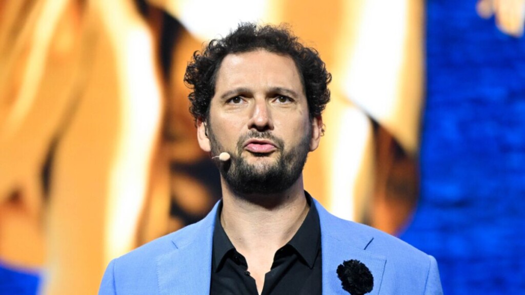 Éric Antoine évoque les troubles mentaux dans son héritage familial Éric Antoine évoque les troubles mentaux dans son héritage familial