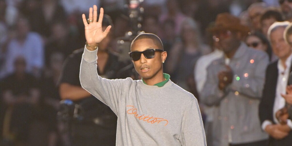 Pharrell Williams réinvente les sacs Louis Vuitton au défilé masculin printemps-été 2026 Pharrell Williams réinvente les sacs Louis Vuitton au défilé masculin printemps-été 2026
