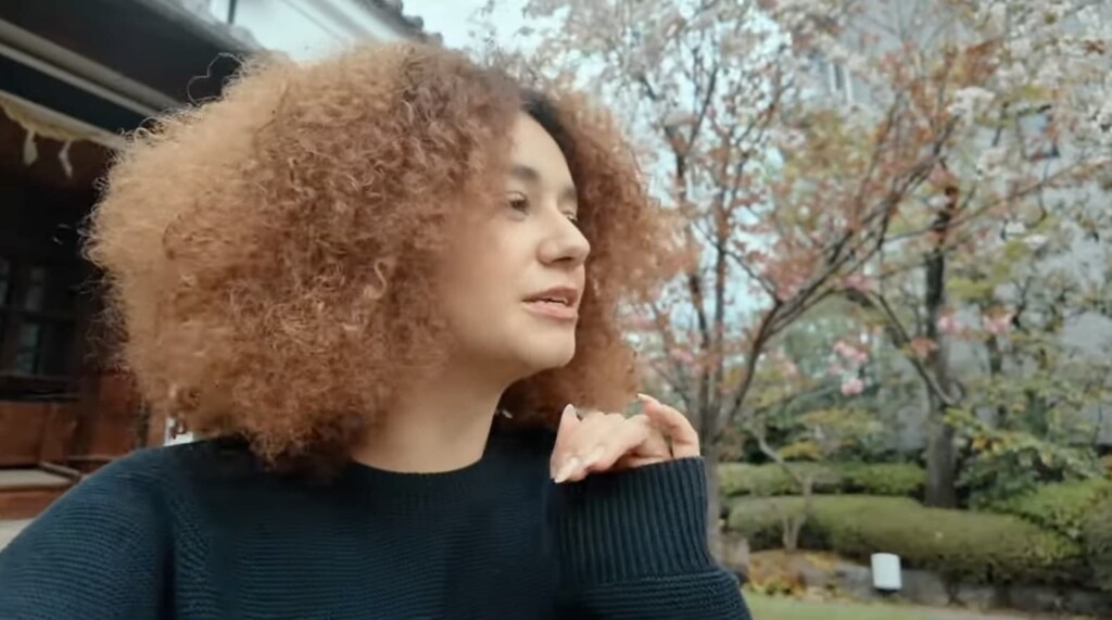 Léna Situations : son compagnon Seb la Frite arrêté au Japon, elle avoue que cela l’angoisse un peu Léna Situations : son compagnon Seb la Frite arrêté au Japon, elle avoue que cela l’angoisse un peu