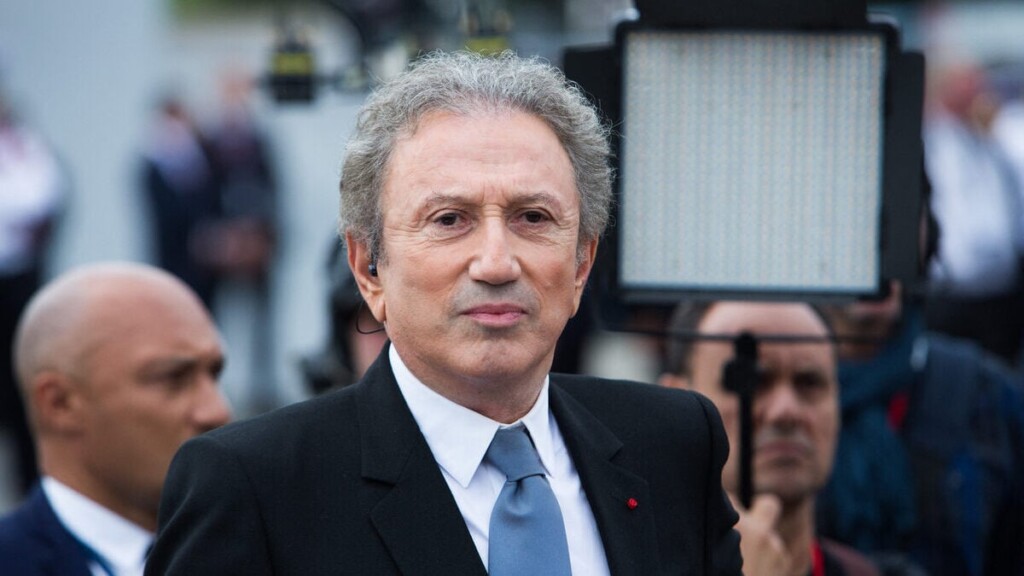 Michel Drucker annonce une collaboration inattendue avec un célèbre rappeur français Michel Drucker annonce une collaboration inattendue avec un célèbre rappeur français
