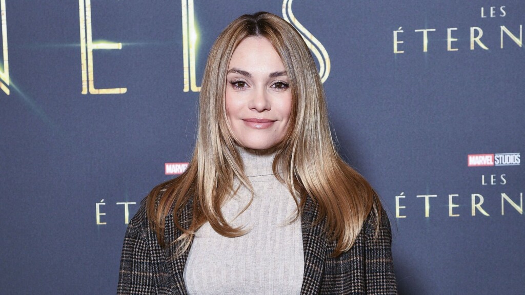 Joy Esther, de « Tout pour la lumière », a annoncé sa rupture avec Andrea Condorelli, père de son enfant Joy Esther, de « Tout pour la lumière », a annoncé sa rupture avec Andrea Condorelli, père de son enfant