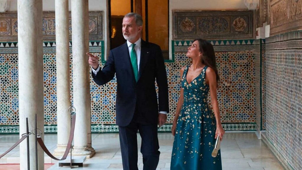 Le roi Felipe et la reine Letizia reçoivent un dîner de gala à l’Alcazar de Séville avec l’émir du Qatar Le roi Felipe et la reine Letizia reçoivent un dîner de gala à l’Alcazar de Séville avec l’émir du Qatar
