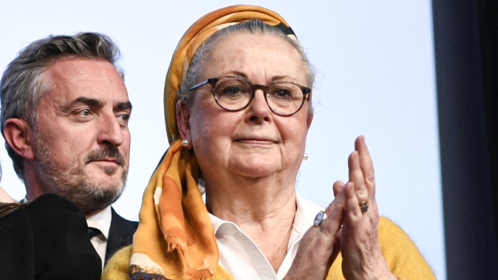 Adèle Exarchopoulos parle de Christine Boutin, 81 ans, qu’elle juge frustrée par la fouf Adèle Exarchopoulos parle de Christine Boutin, 81 ans, qu’elle juge frustrée par la fouf
