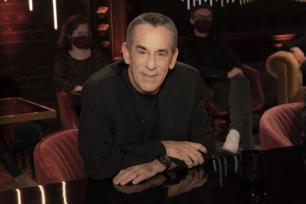 Thierry Ardisson est décédé : ses propos critiques sur sa famille, pas Zola mais… Thierry Ardisson est décédé : ses propos critiques sur sa famille, pas Zola mais…