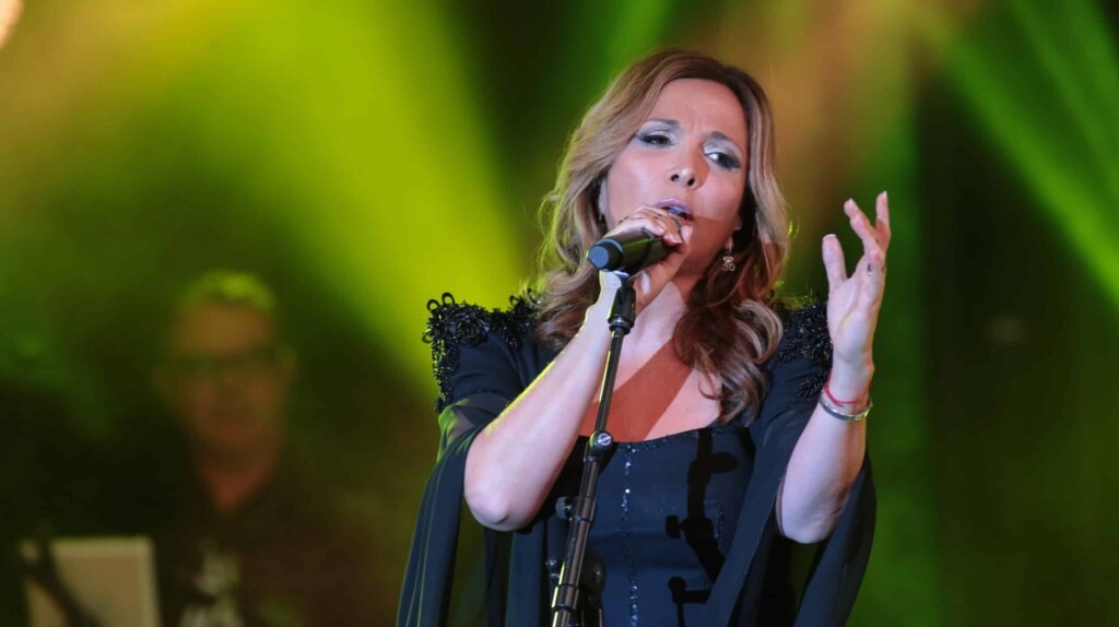 Une annonce choquante d’Hélène Ségara provoque des réactions en Tunisie Une annonce choquante d’Hélène Ségara provoque des réactions en Tunisie