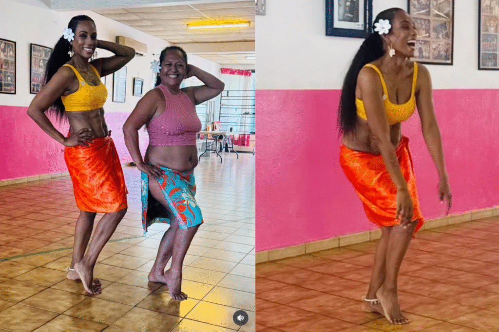 Christine Kelly, charmante vahine, rayonne durant un cours de danse en Polynésie Christine Kelly, charmante vahine, rayonne durant un cours de danse en Polynésie